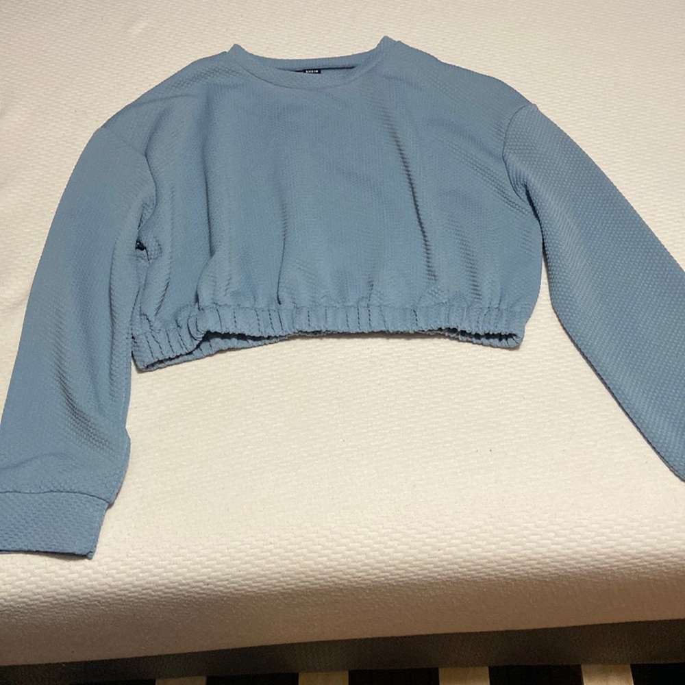 blue cropped sweater